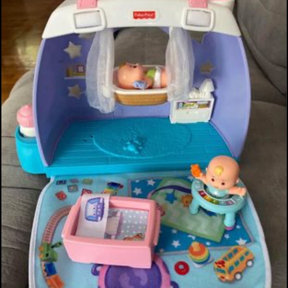 Fisher Price Little People Nursery